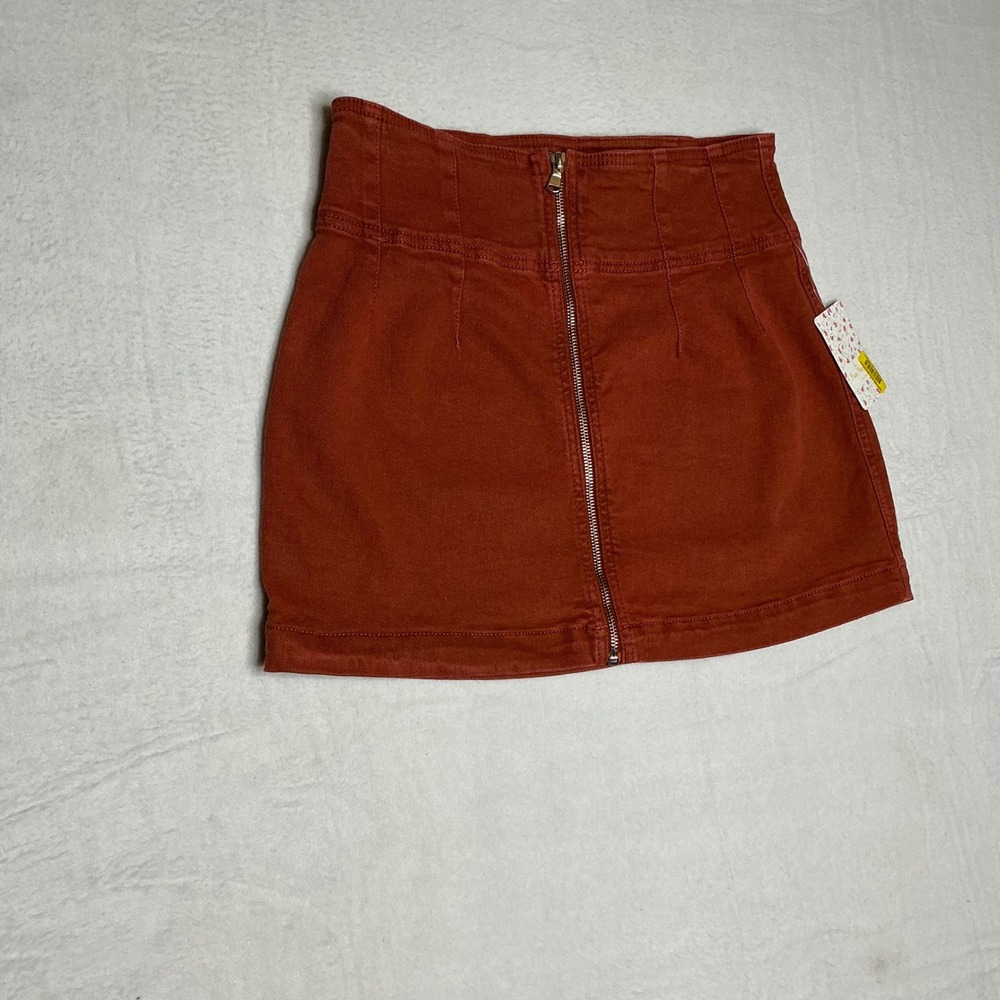 We‎ The Free High Waisted Mini Skirt Rust Orange Denim Front Zip Women's Size 29